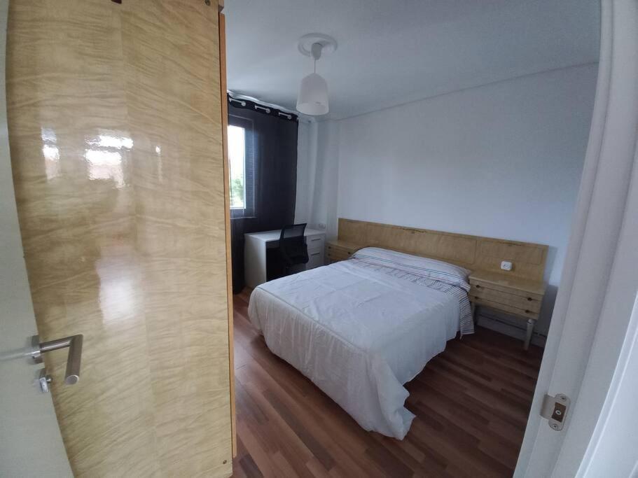 Apartamento En Santander Soleado Y Con Terraza. Экстерьер фото
